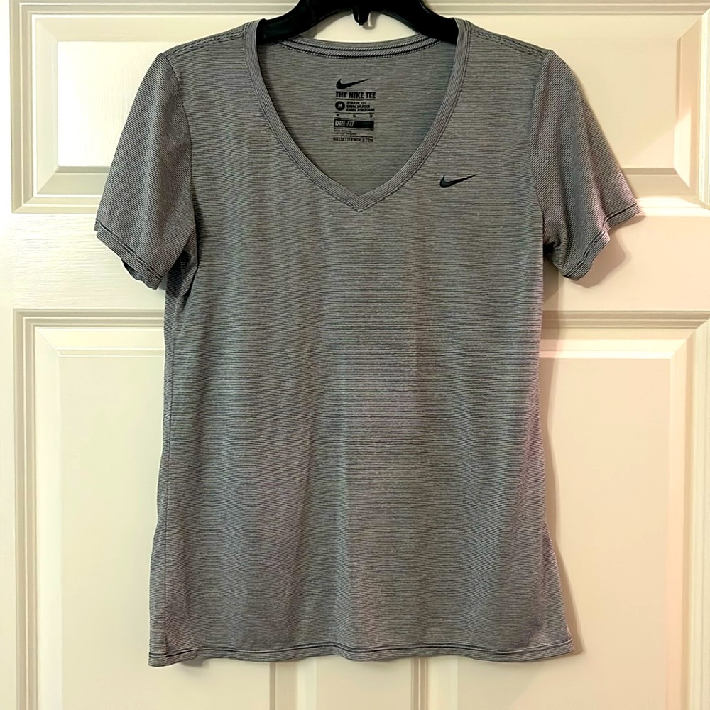 The Nike Tee Athletic Cut